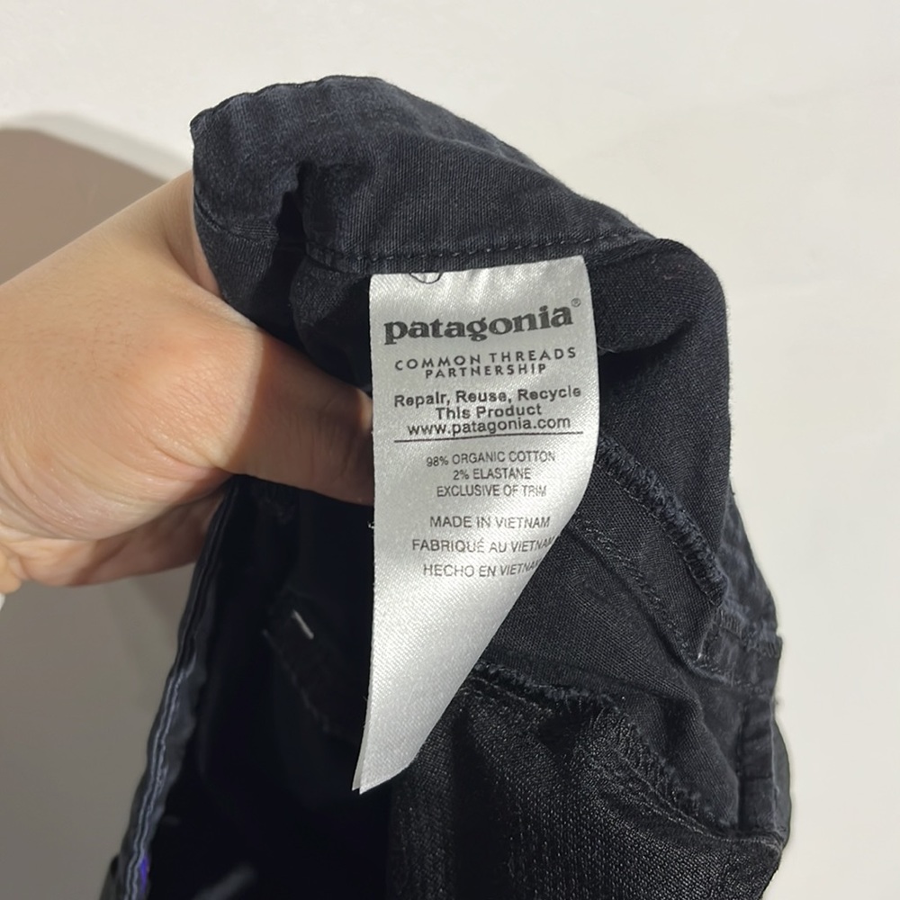 Patagonia Mid Rise Black Organic Cotton Straight Leg Cargo Pants Size 6 - Picture 11 of 11